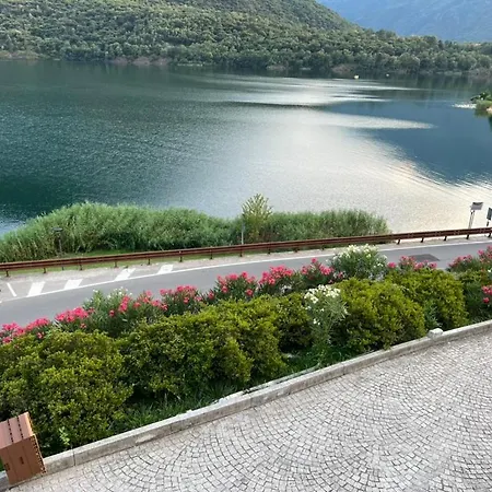 Lägenhet Mergozzo Beach *