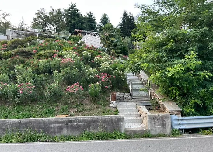 Mergozzo Beach メルゴッツォ